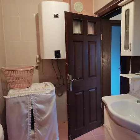 فندق 1915 Koeprue Manzarali 700m2 Bahceli Mustakil Ev تْشاناكالي
